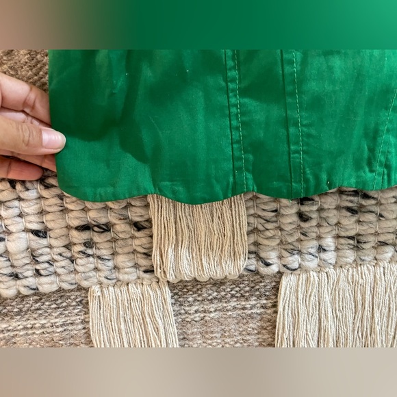 💚 NWT Maeve Anthropologie lead green button front scalloped cropped tank sz 2 - Picture 2 of 10